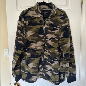 Banana Republic Men’s Camouflage Zip Fleece Size Large